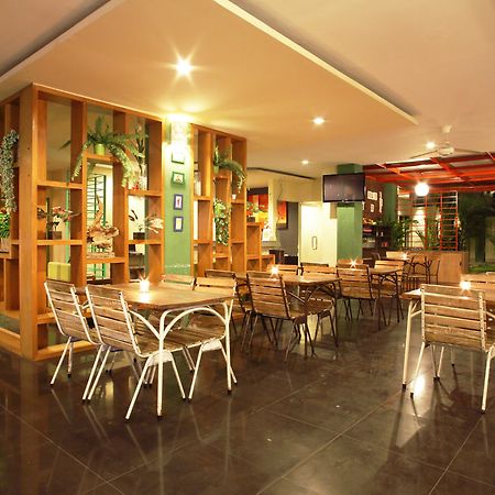 Spazzio Bali Hotel Kuta  Ngoại thất bức ảnh