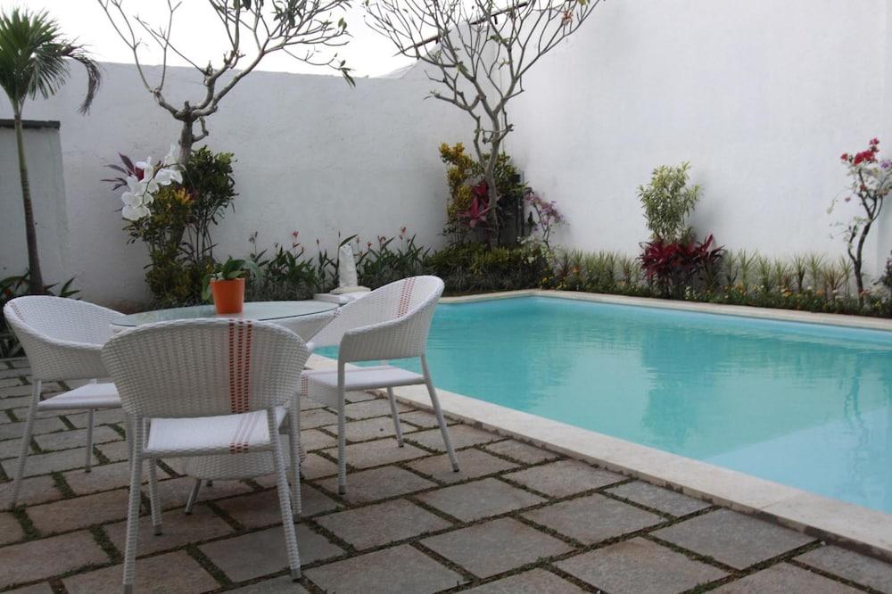 Spazzio Bali Hotel Kuta  Ngoại thất bức ảnh