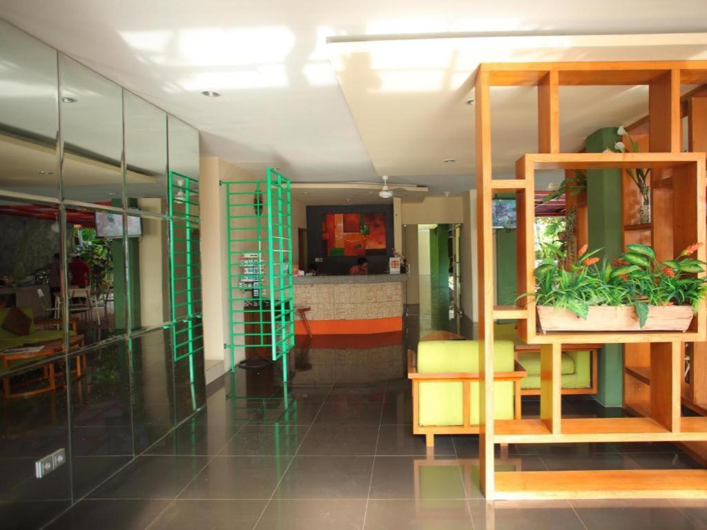 Spazzio Bali Hotel Kuta  Ngoại thất bức ảnh