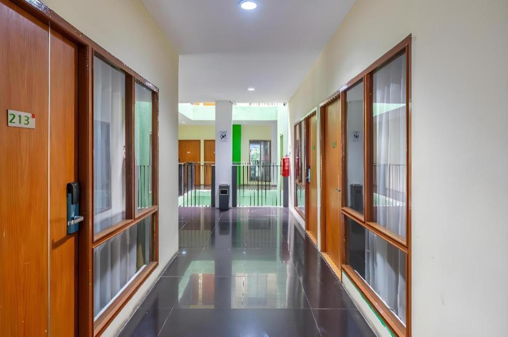 Spazzio Bali Hotel Kuta  Ngoại thất bức ảnh