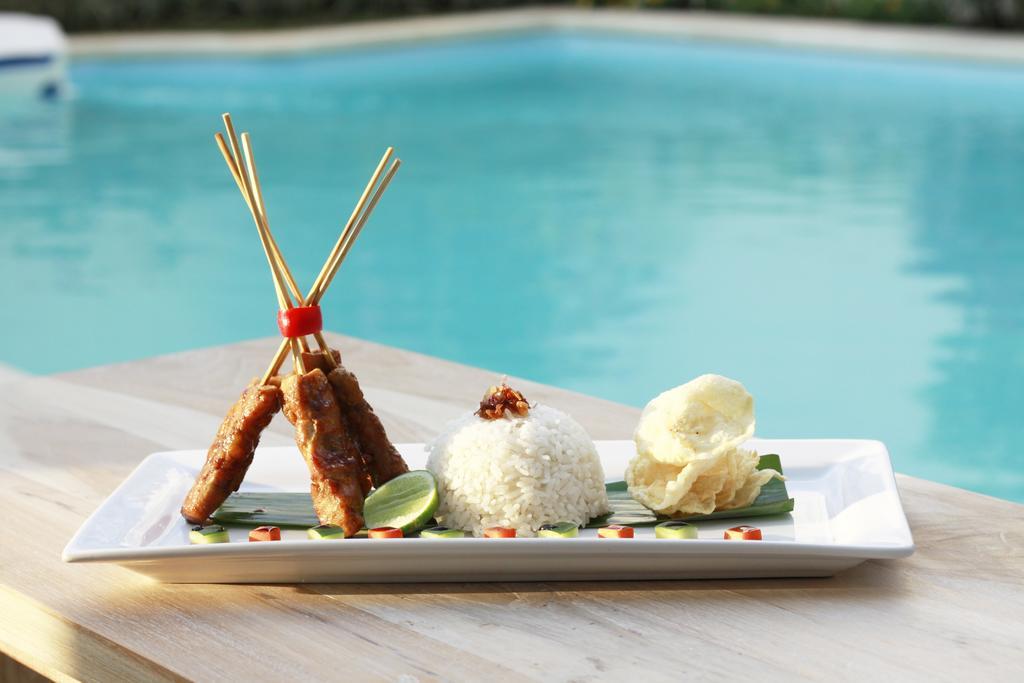 Spazzio Bali Hotel Kuta  Ngoại thất bức ảnh